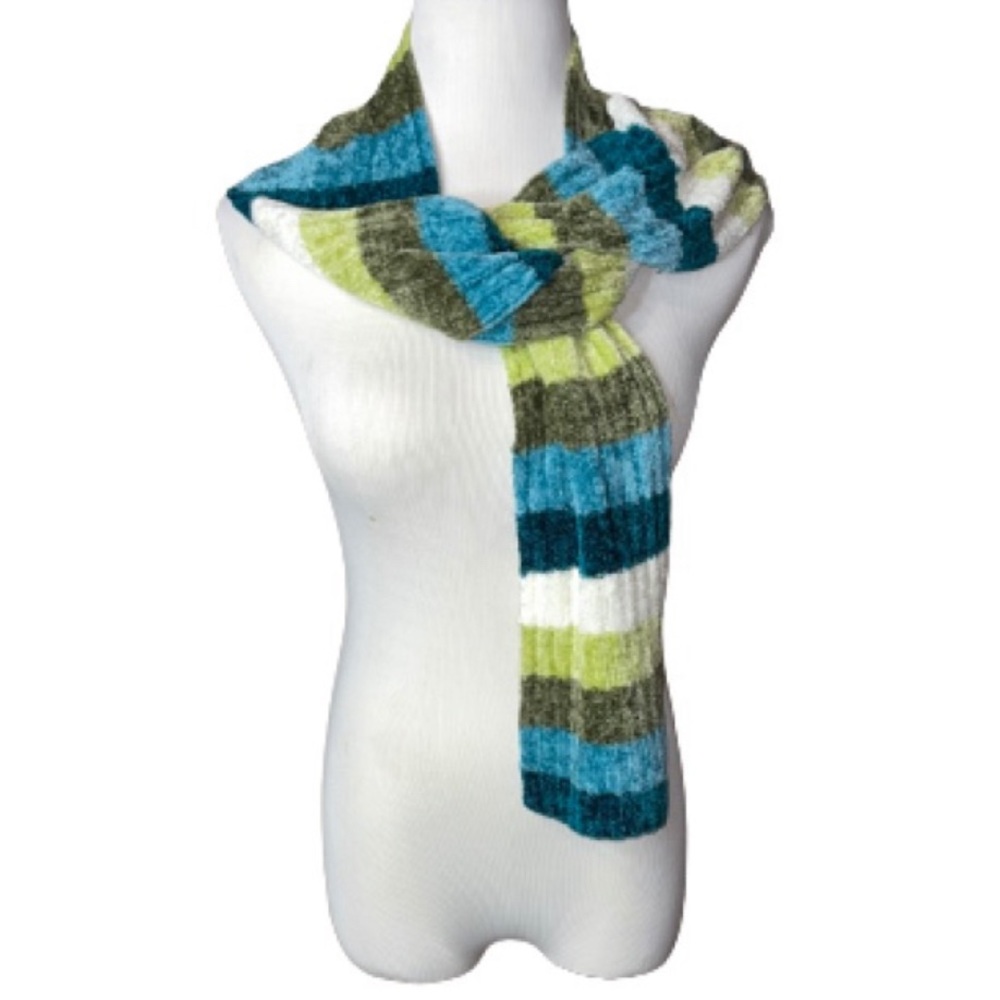 The Fashion Bae Women’s Striped Scarf Size OS